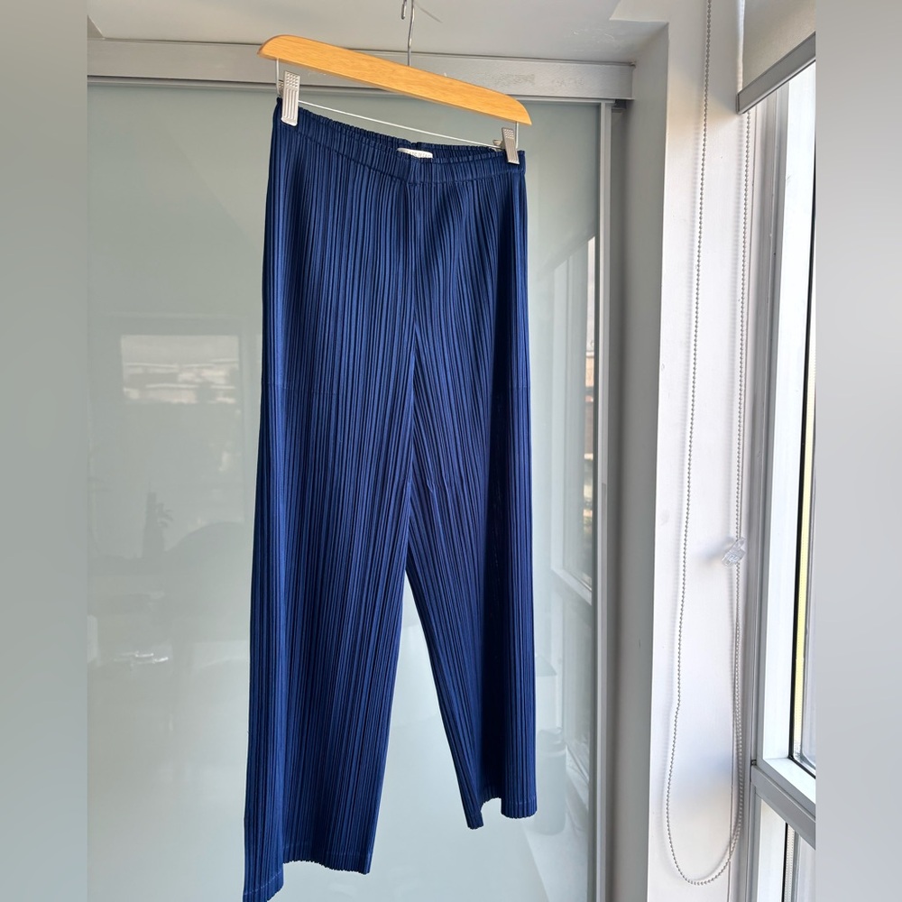 Pleats Please Issey Miyake Cropped Wide Leg Pants